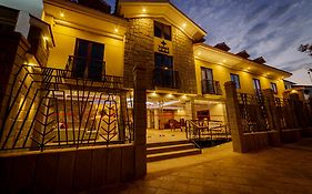 Yawar Inka Hotel